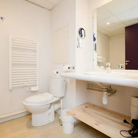 Grand Studio Avec Clim, Balcon Proche Gare * Lourdes